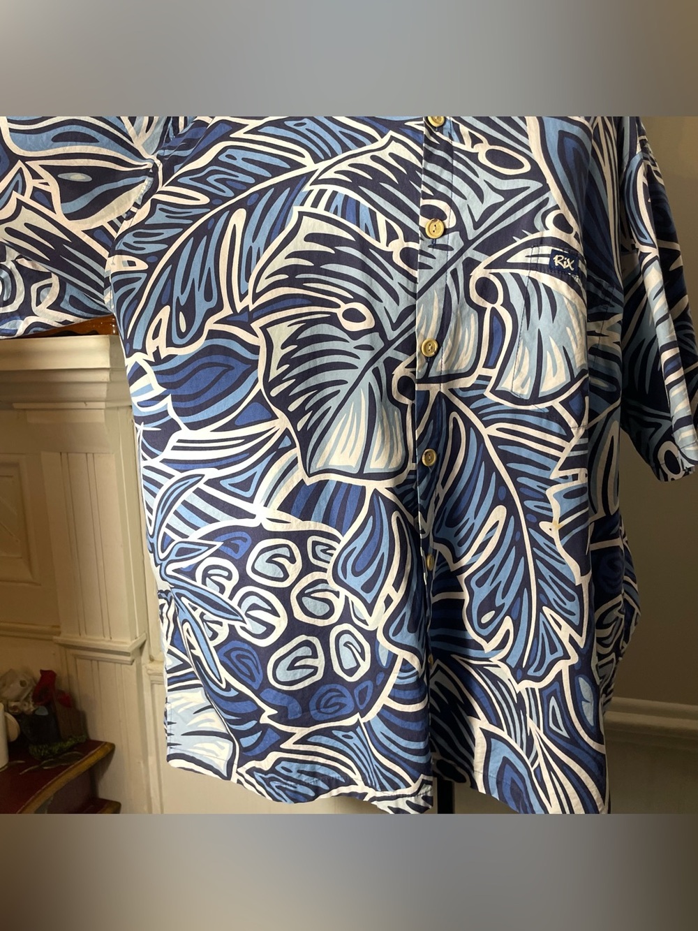 Rix Men’s Blue White Ulu Breadfruit Palm Print Button Up Collared Aloha Hawaiian - Picture 7 of 15